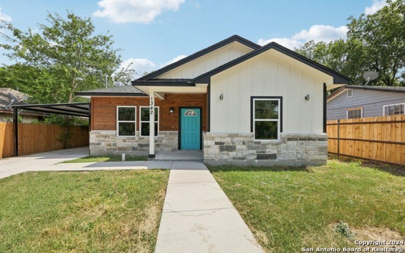 1342 E CHAVANEAUX RD, San Antonio, TX 78214-3302, 3 Bedrooms Bedrooms, ,2 BathroomsBathrooms,Residential,For Sale,1342 E CHAVANEAUX RD,1794486