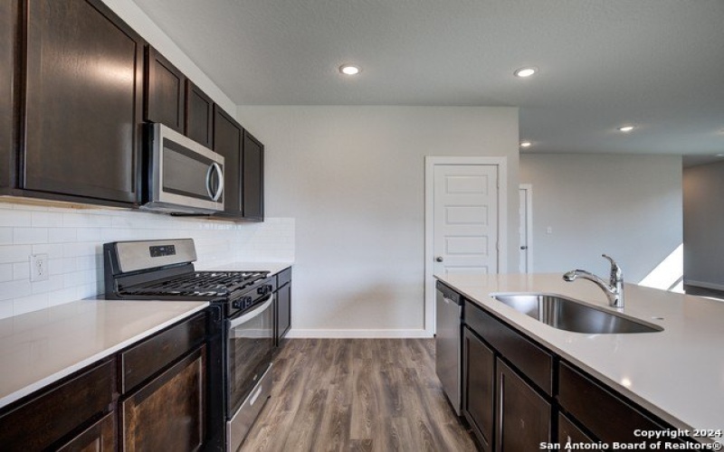 5710 Topaz Way, San Antonio, TX 78222, 3 Bedrooms Bedrooms, ,2 BathroomsBathrooms,Residential,For Sale,5710 Topaz Way,1795263