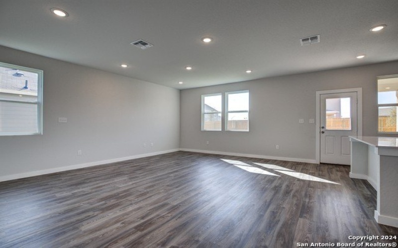5710 Topaz Way, San Antonio, TX 78222, 3 Bedrooms Bedrooms, ,2 BathroomsBathrooms,Residential,For Sale,5710 Topaz Way,1795263