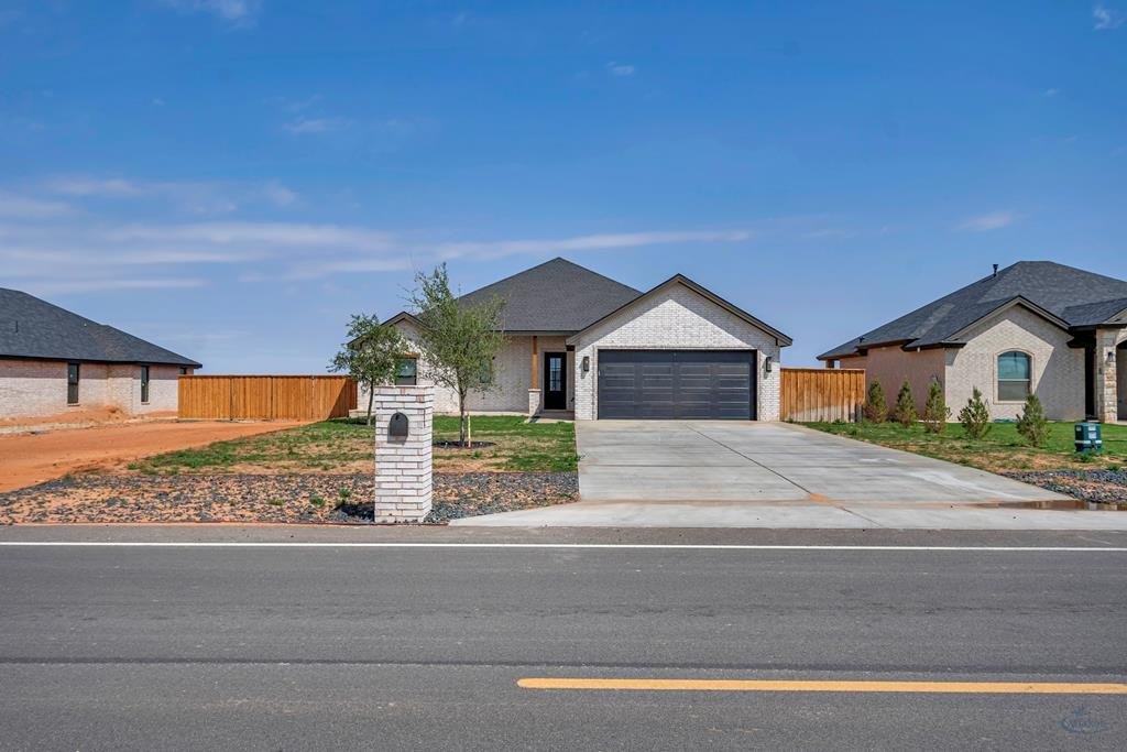 13227 E County Rd 110, Midland, TX 79706, 3 Bedrooms Bedrooms, ,2 BathroomsBathrooms,Residential,For Sale,13227 E County Rd 110,50081928