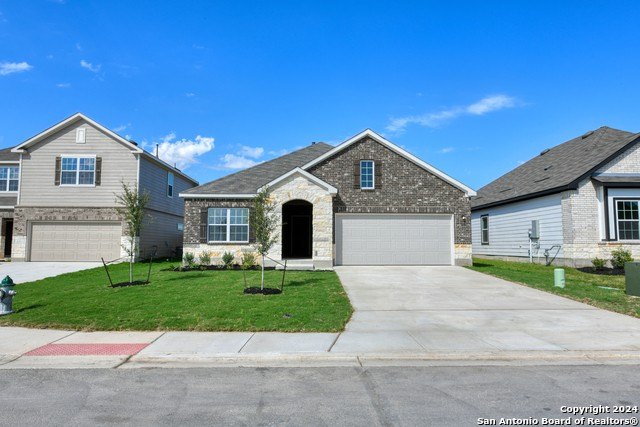 105 Beveridge, Seguin, TX 78155, 3 Habitaciones Habitaciones , ,2 BañosBaños,Residential,En Venta,105 Beveridge,1797337