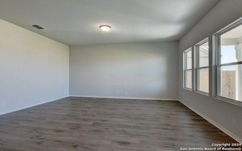 105 Beveridge, Seguin, TX 78155, 3 Habitaciones Habitaciones , ,2 BañosBaños,Residential,En Venta,105 Beveridge,1797337