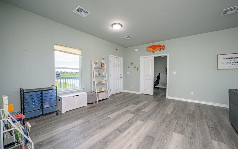 47 Lake Shore Circle, ROCKPORT, TX 78382, 4 Bedrooms Bedrooms, ,2 BathroomsBathrooms,Residential,For Sale,47 Lake Shore Circle,145575