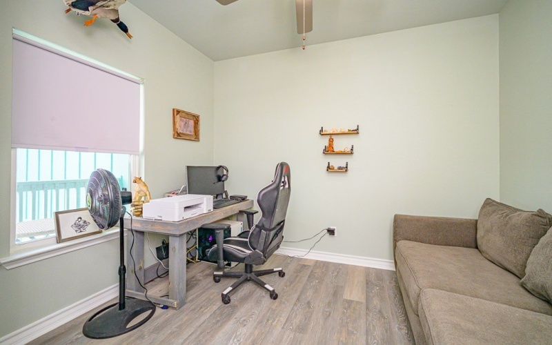 47 Lake Shore Circle, ROCKPORT, TX 78382, 4 Bedrooms Bedrooms, ,2 BathroomsBathrooms,Residential,For Sale,47 Lake Shore Circle,145575