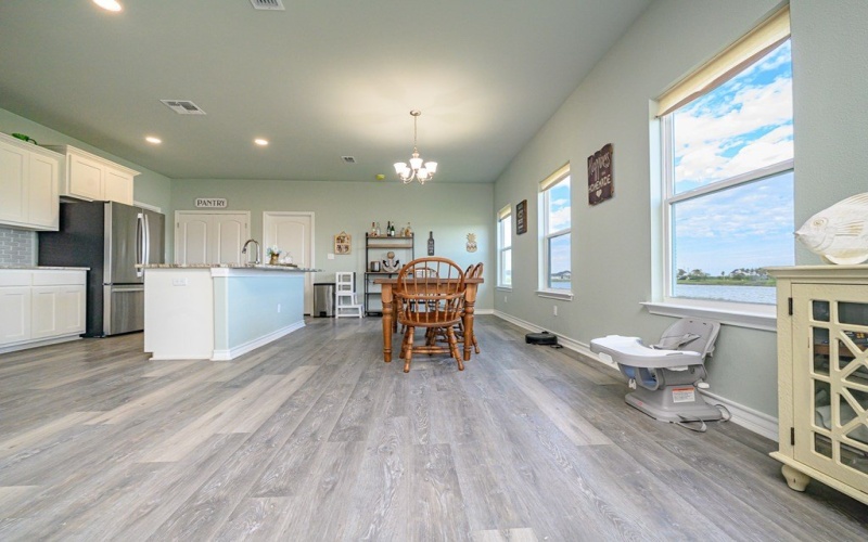 47 Lake Shore Circle, ROCKPORT, TX 78382, 4 Bedrooms Bedrooms, ,2 BathroomsBathrooms,Residential,For Sale,47 Lake Shore Circle,145575
