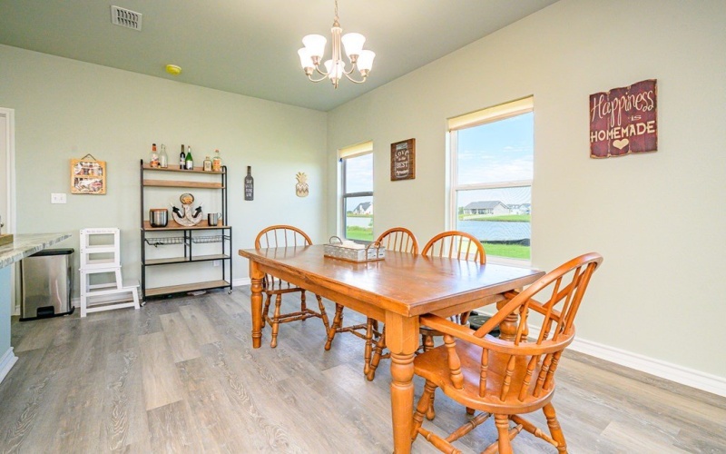 47 Lake Shore Circle, ROCKPORT, TX 78382, 4 Bedrooms Bedrooms, ,2 BathroomsBathrooms,Residential,For Sale,47 Lake Shore Circle,145575