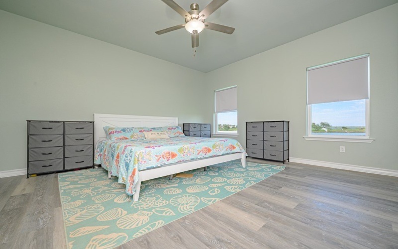47 Lake Shore Circle, ROCKPORT, TX 78382, 4 Bedrooms Bedrooms, ,2 BathroomsBathrooms,Residential,For Sale,47 Lake Shore Circle,145575