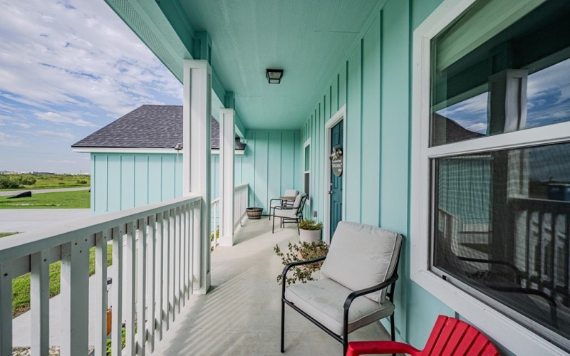 47 Lake Shore Circle, ROCKPORT, TX 78382, 4 Bedrooms Bedrooms, ,2 BathroomsBathrooms,Residential,For Sale,47 Lake Shore Circle,145575