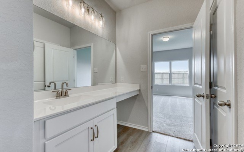 101 Beveridge, Seguin, TX 78155, 3 Habitaciones Habitaciones , ,2 BañosBaños,Residential,En Venta,101 Beveridge,1797661