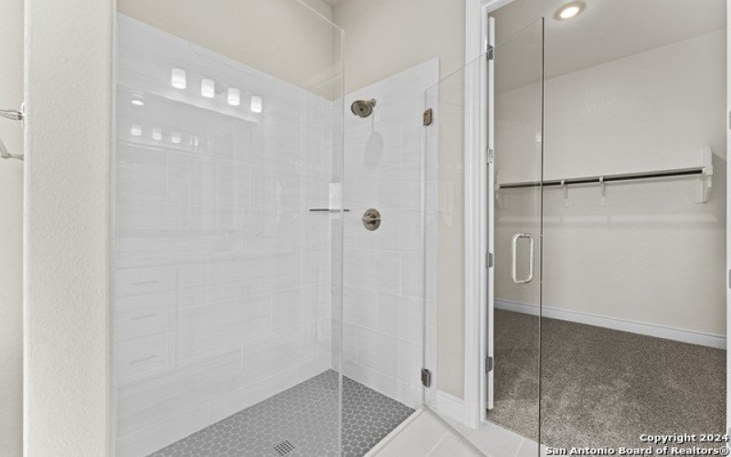 304 Flathead Lake, New Braunfels, TX 78130, 4 Bedrooms Bedrooms, ,3 BathroomsBathrooms,Residential,For Sale,304 Flathead Lake,1798700