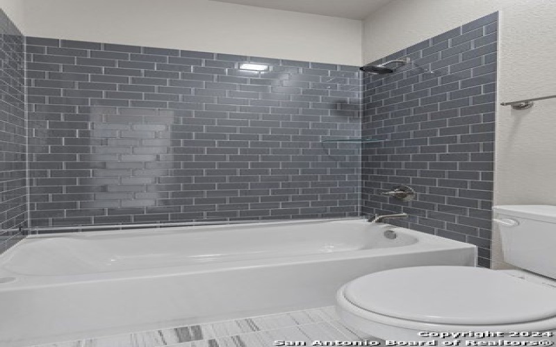304 Flathead Lake, New Braunfels, TX 78130, 4 Bedrooms Bedrooms, ,3 BathroomsBathrooms,Residential,For Sale,304 Flathead Lake,1798700