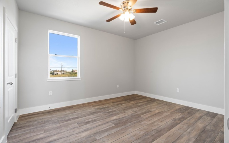 40 Bayview Loop, ROCKPORT, TX 78382, 3 Bedrooms Bedrooms, ,2 BathroomsBathrooms,Residential,For Sale,40 Bayview Loop,147108