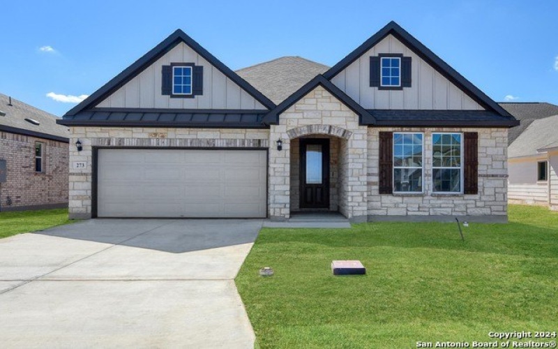 273 Ainslie Street W, Castroville, TX 78253, 4 Habitaciones Habitaciones , ,3 BañosBaños,Residential,En Venta,273 Ainslie Street W,1801331