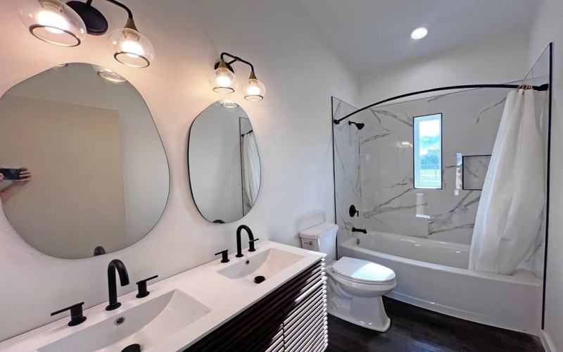 106 & 110 Landry Circle, ROCKPORT, TX 78382, 4 Habitaciones Habitaciones , ,2 BañosBaños,Residential,En Venta,106 & 110 Landry Circle,147539