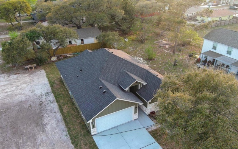 411 W Magnolia, Aransas Pass, TX 78336, 3 Bedrooms Bedrooms, ,2 BathroomsBathrooms,Residential,For Sale,411 W Magnolia,147698