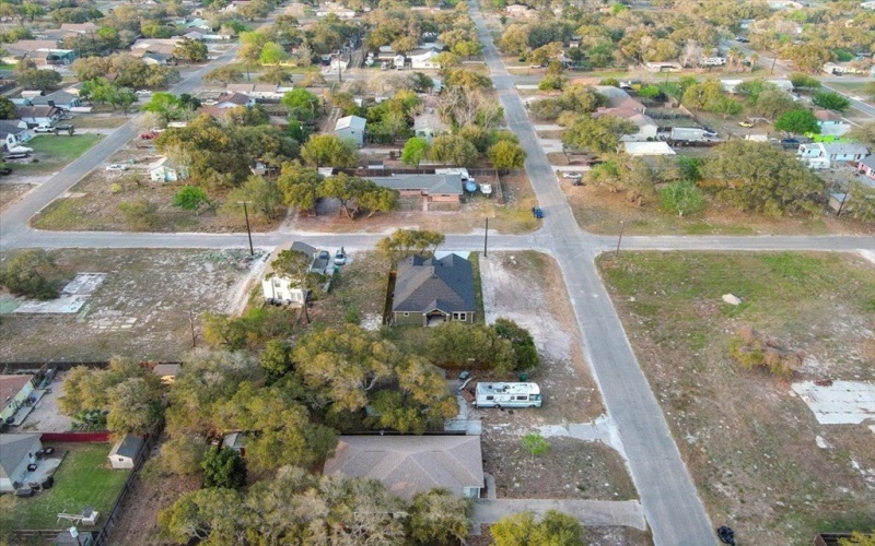 411 W Magnolia, Aransas Pass, TX 78336, 3 Bedrooms Bedrooms, ,2 BathroomsBathrooms,Residential,For Sale,411 W Magnolia,147698