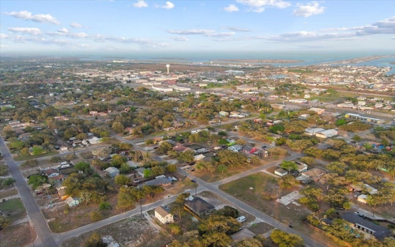 411 W Magnolia, Aransas Pass, TX 78336, 3 Bedrooms Bedrooms, ,2 BathroomsBathrooms,Residential,For Sale,411 W Magnolia,147698