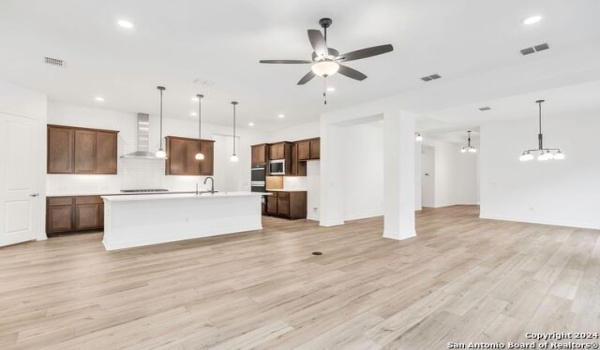 119 ROSANNA RIDGE, Universal City, TX 78148, 4 Bedrooms Bedrooms, ,3 BathroomsBathrooms,Residential,For Sale,119 ROSANNA RIDGE,1809422