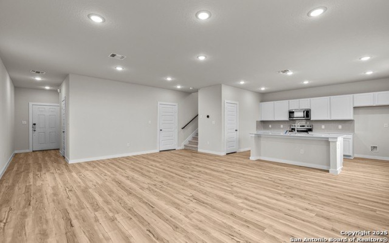 2562 RAMBO DRIVE, San Antonio, TX 78224, 3 Bedrooms Bedrooms, ,2 BathroomsBathrooms,Residential,For Sale,2562 RAMBO DRIVE,1809882