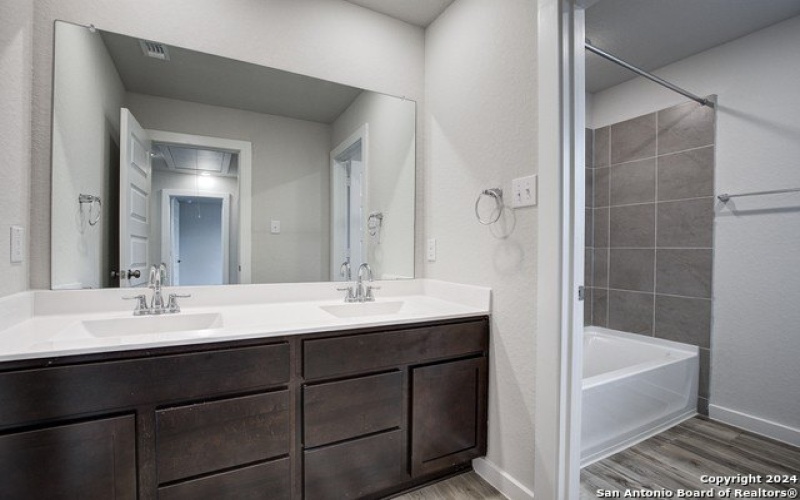 2543 RAMBO DRIVE, San Antonio, TX 78224, 4 Habitaciones Habitaciones , ,2 BañosBaños,Residential,En Venta,2543 RAMBO DRIVE,1809883