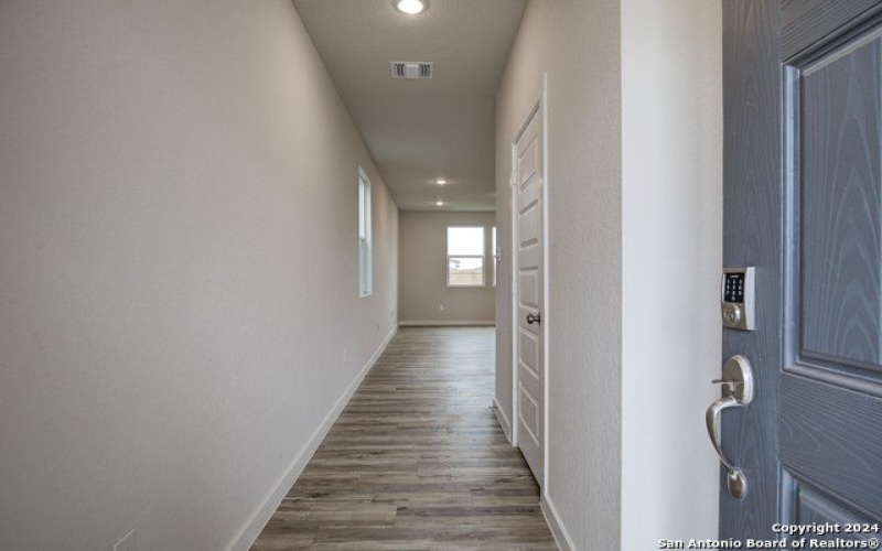 2543 RAMBO DRIVE, San Antonio, TX 78224, 4 Habitaciones Habitaciones , ,2 BañosBaños,Residential,En Venta,2543 RAMBO DRIVE,1809883