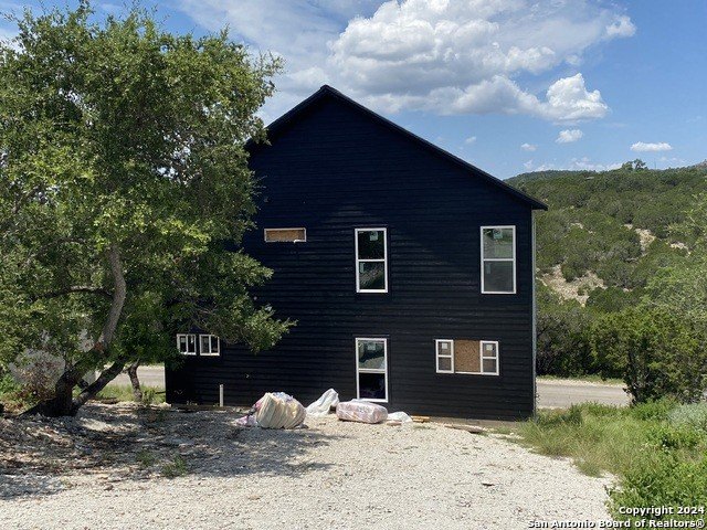 312 SKYLINE DR, Canyon Lake, TX 78133, 3 Bedrooms Bedrooms, ,2 BathroomsBathrooms,Residential,For Sale,312 SKYLINE DR,1810291