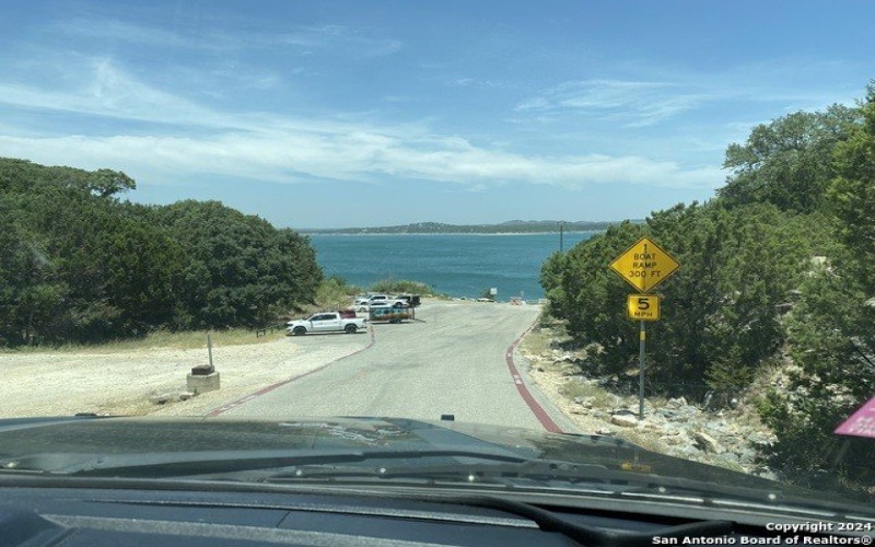 312 SKYLINE DR, Canyon Lake, TX 78133, 3 Bedrooms Bedrooms, ,2 BathroomsBathrooms,Residential,For Sale,312 SKYLINE DR,1810291
