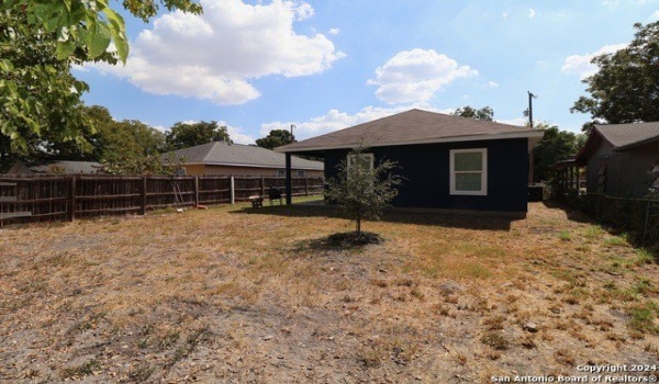 1519 W HARLAN AVE, San Antonio, TX 78211, 3 Bedrooms Bedrooms, ,2 BathroomsBathrooms,Residential,For Sale,1519 W HARLAN AVE,1813382
