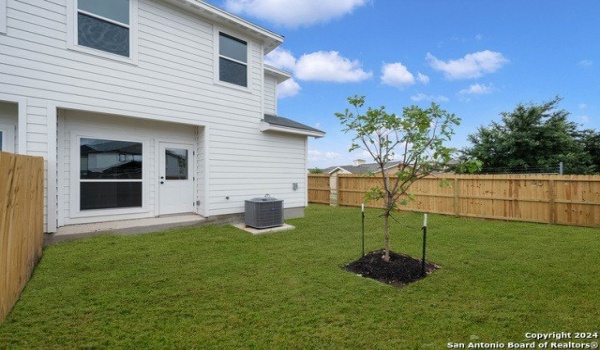 8627 Valentina Way #101, San Antonio, TX 78245, 3 Bedrooms Bedrooms, ,2 BathroomsBathrooms,Residential Lease,For Rent,8627 Valentina Way,1814245