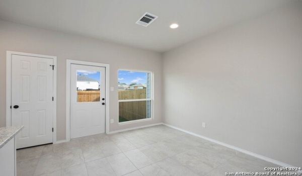 8627 Valentina Way #101, San Antonio, TX 78245, 3 Bedrooms Bedrooms, ,2 BathroomsBathrooms,Residential Lease,For Rent,8627 Valentina Way,1814245