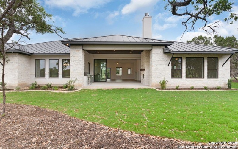 8166 BLUE OAK WAY, Garden Ridge, TX 78266, 4 Bedrooms Bedrooms, ,5 BathroomsBathrooms,Residential,For Sale,8166 BLUE OAK WAY,1828470