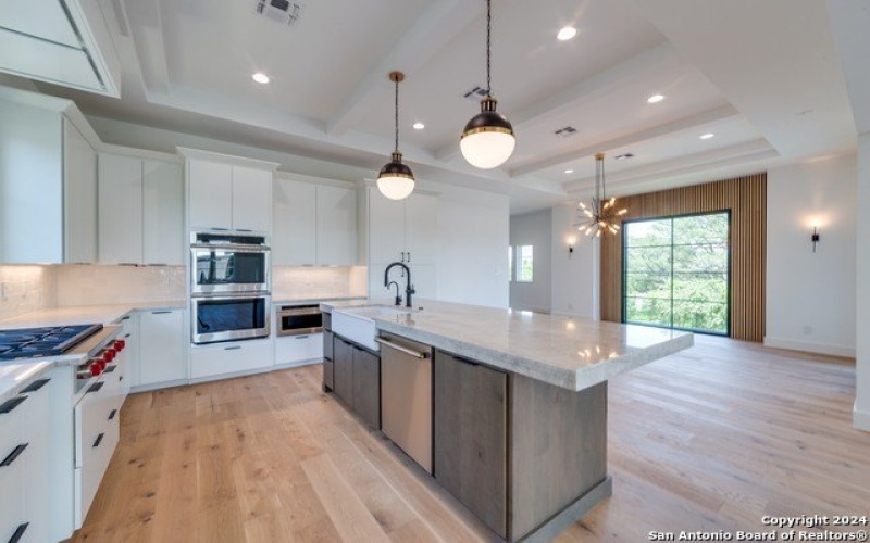 405 Oak Park Dr Unit A, Boerne, TX 78006, 3 Bedrooms Bedrooms, ,3 BathroomsBathrooms,Residential,For Sale,405 Oak Park Dr Unit A,1829555