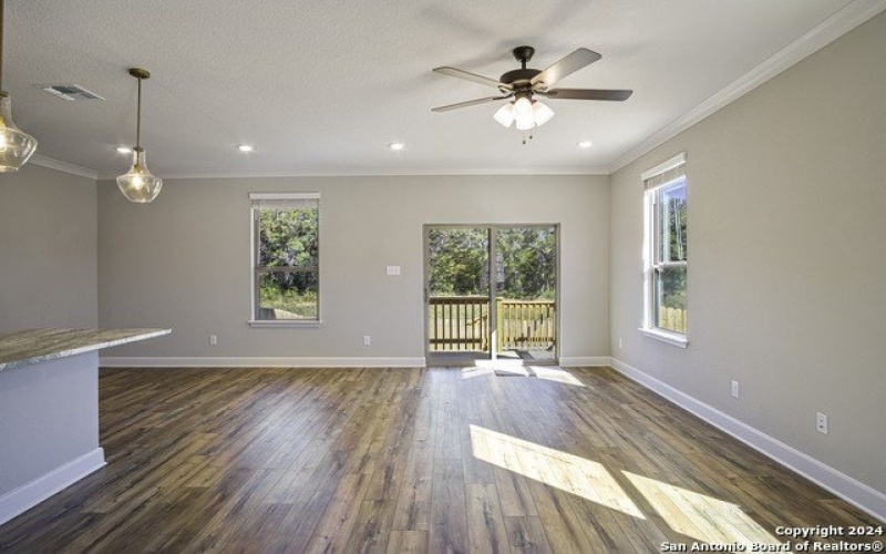 8919 SUMMERWOOD BEND, San Antonio, TX 78254, 3 Bedrooms Bedrooms, ,2 BathroomsBathrooms,Residential,For Sale,8919 SUMMERWOOD BEND,1830672
