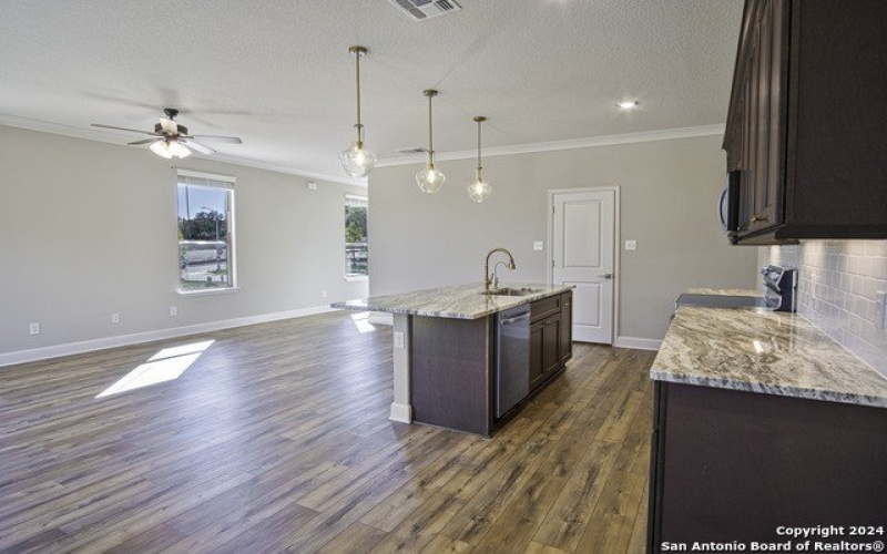 8919 SUMMERWOOD BEND, San Antonio, TX 78254, 3 Bedrooms Bedrooms, ,2 BathroomsBathrooms,Residential,For Sale,8919 SUMMERWOOD BEND,1830672