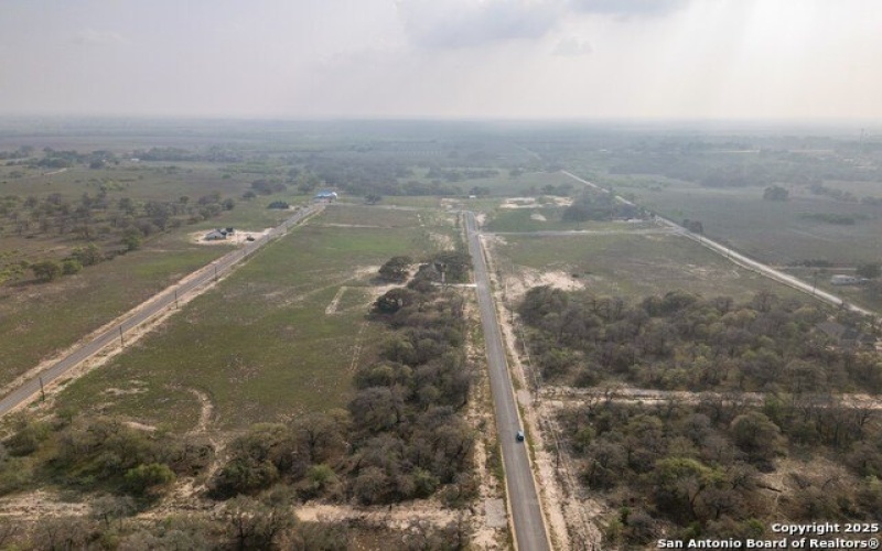 313 Firewheel Loop, Floresville, TX 78114, 3 Bedrooms Bedrooms, ,2 BathroomsBathrooms,Residential,For Sale,313 Firewheel Loop,1830851