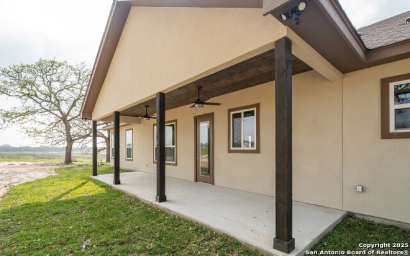 313 Firewheel Loop, Floresville, TX 78114, 3 Bedrooms Bedrooms, ,2 BathroomsBathrooms,Residential,For Sale,313 Firewheel Loop,1830851