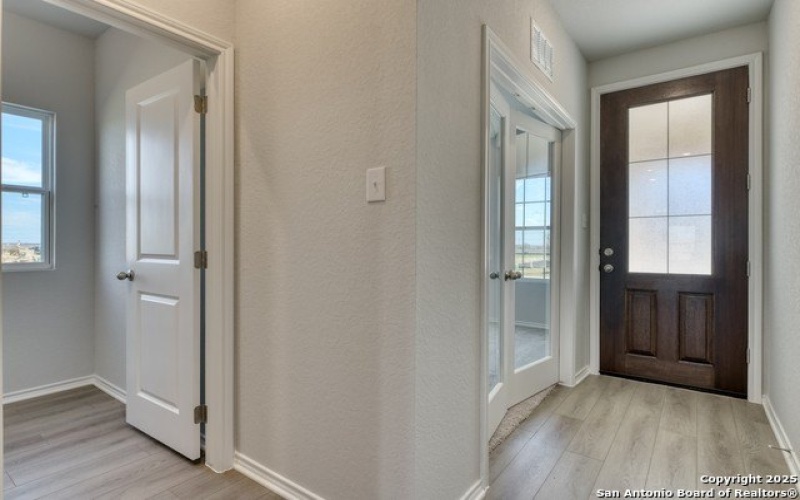133 Beveridge, Seguin, TX 78155, 4 Bedrooms Bedrooms, ,2 BathroomsBathrooms,Residential,For Sale,133 Beveridge,1831145