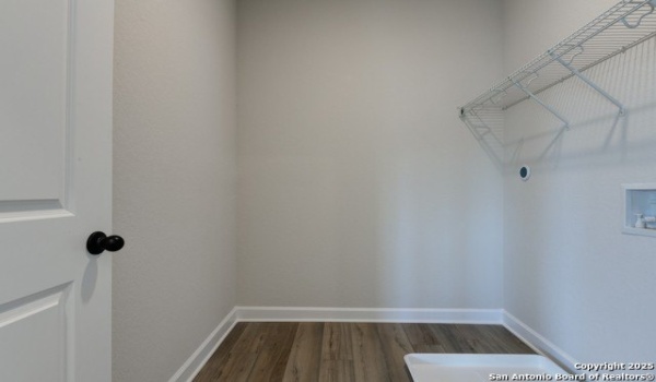 1341 Meester Dr, San Antonio, TX 78245, 4 Habitaciones Habitaciones , ,3 BañosBaños,Residential,En Venta,1341 Meester Dr,1831157