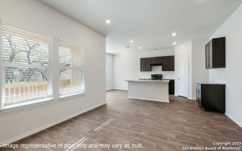 1541 Champagne Oak, New Braunfels, TX 78130, 3 Habitaciones Habitaciones , ,2 BañosBaños,Residential,En Venta,1541 Champagne Oak,1815505