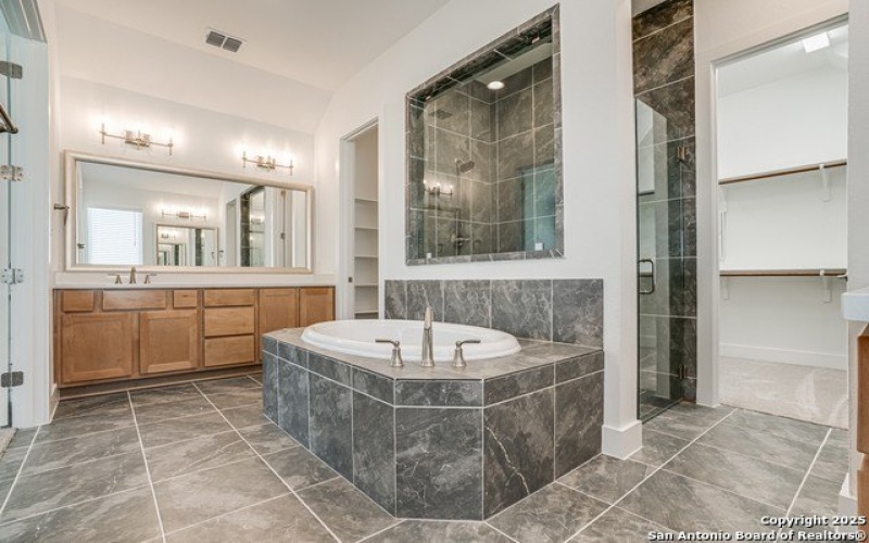 5240 Estates Oak Way, San Antonio, TX 78263, 4 Bedrooms Bedrooms, ,3 BathroomsBathrooms,Residential,For Sale,5240 Estates Oak Way,1815692