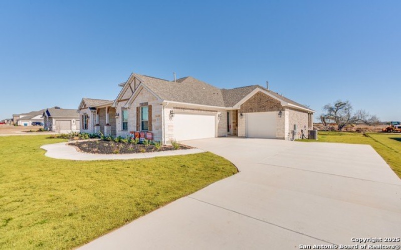 5240 Estates Oak Way, San Antonio, TX 78263, 4 Bedrooms Bedrooms, ,3 BathroomsBathrooms,Residential,For Sale,5240 Estates Oak Way,1815692