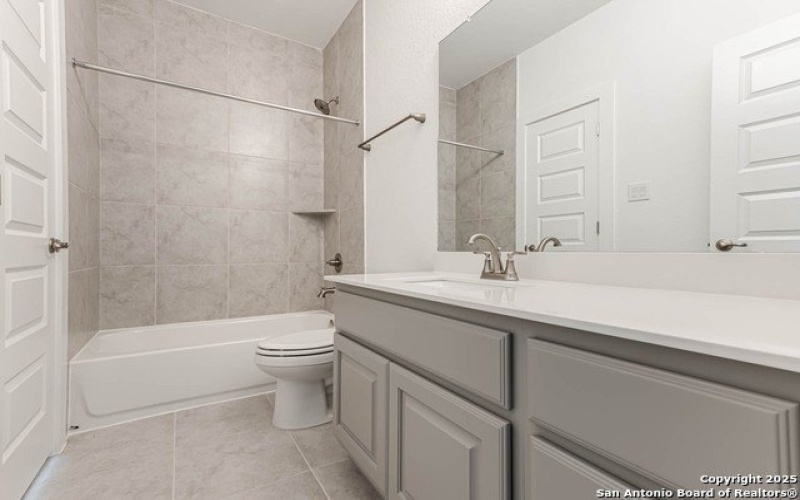 5231 Everly Terrace, San Antonio, TX 78263, 4 Bedrooms Bedrooms, ,5 BathroomsBathrooms,Residential,For Sale,5231 Everly Terrace,1815708