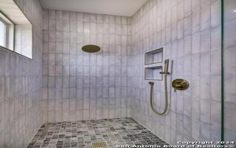 111 Stoney Hills, Center Point, TX 78010, 4 Bedrooms Bedrooms, ,3 BathroomsBathrooms,Residential,For Sale,111 Stoney Hills,1832120