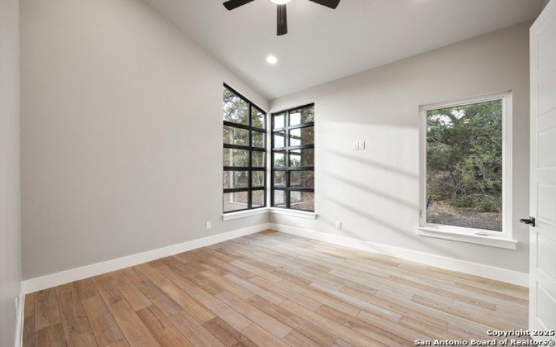 1758 PARADISE PKWY, Canyon Lake, TX 78133, 4 Bedrooms Bedrooms, ,3 BathroomsBathrooms,Residential,For Sale,1758 PARADISE PKWY,1832305