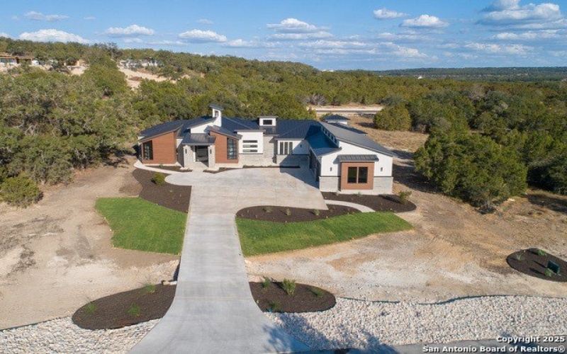1758 PARADISE PKWY, Canyon Lake, TX 78133, 4 Bedrooms Bedrooms, ,3 BathroomsBathrooms,Residential,For Sale,1758 PARADISE PKWY,1832305