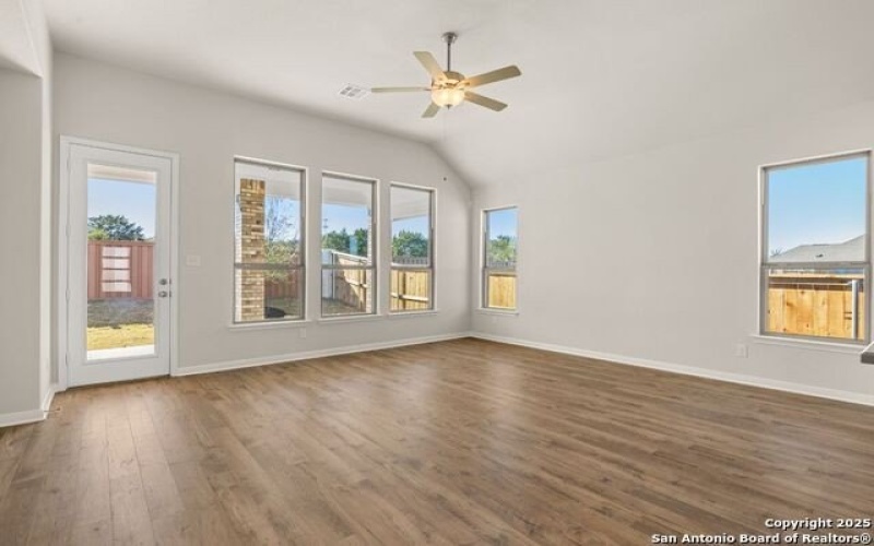 344 Hulda Trail, New Braunfels, TX 78130, 3 Bedrooms Bedrooms, ,2 BathroomsBathrooms,Residential,For Sale,344 Hulda Trail,1832512