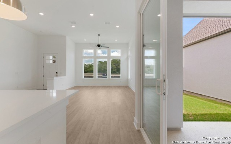 10011 UNIVERSITY WAY, San Antonio, TX 78224, 3 Bedrooms Bedrooms, ,2 BathroomsBathrooms,Residential,For Sale,10011 UNIVERSITY WAY,1832838