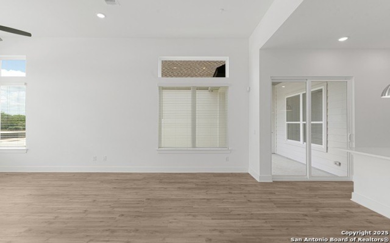 10011 UNIVERSITY WAY, San Antonio, TX 78224, 3 Bedrooms Bedrooms, ,2 BathroomsBathrooms,Residential,For Sale,10011 UNIVERSITY WAY,1832838