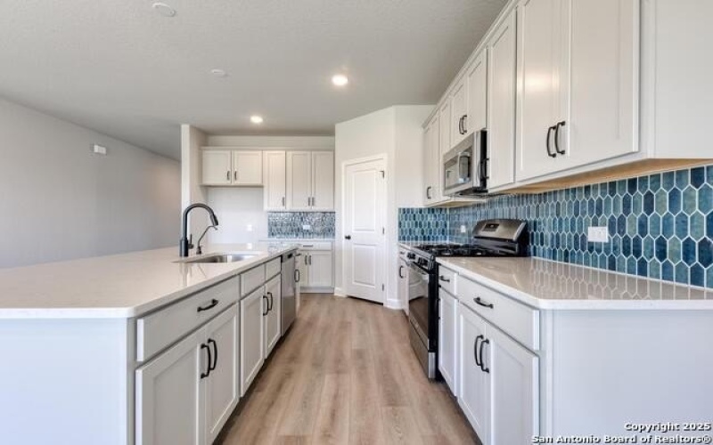 125 Beveridge, Seguin, TX 78155, 4 Bedrooms Bedrooms, ,2 BathroomsBathrooms,Residential,For Sale,125 Beveridge,1817664