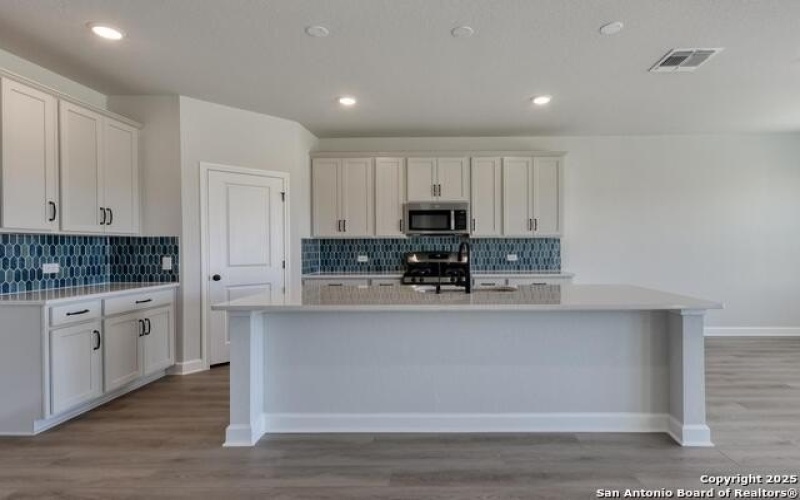 125 Beveridge, Seguin, TX 78155, 4 Bedrooms Bedrooms, ,2 BathroomsBathrooms,Residential,For Sale,125 Beveridge,1817664